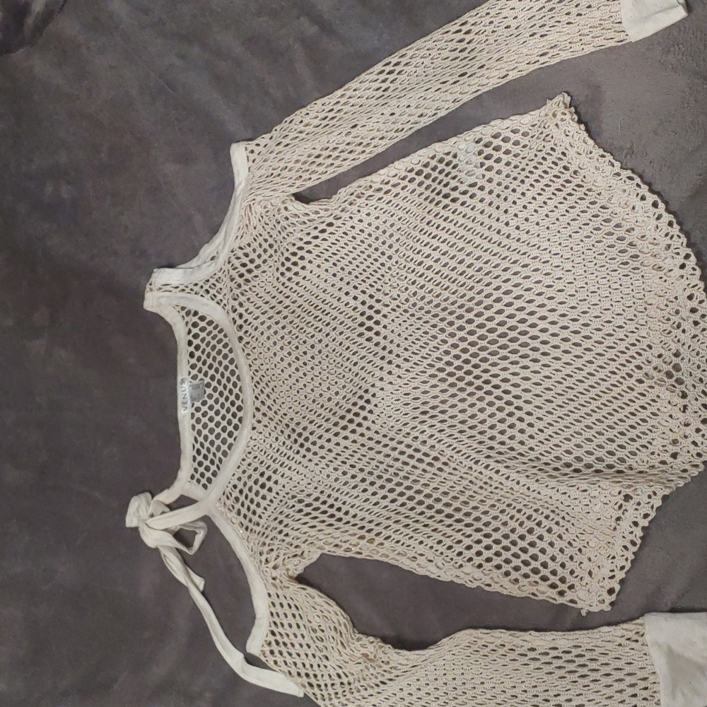 VENUS open shoulder crochet top